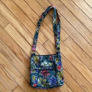 VERA BRADLEY Falling Flowers Dark Green Adjustable Large CrossBody Hipster